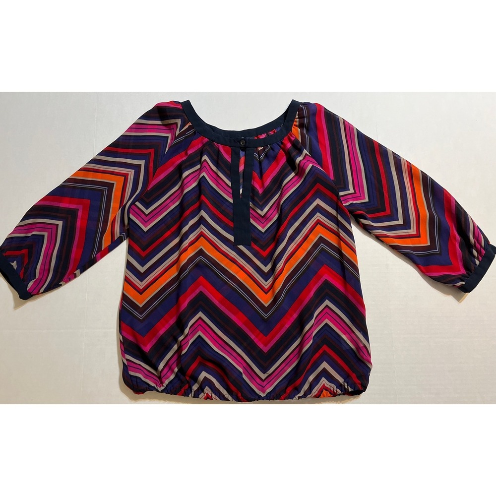 Banana Republic 3/4 Sleeve Blouse Women's SZ Medium Chevron Print